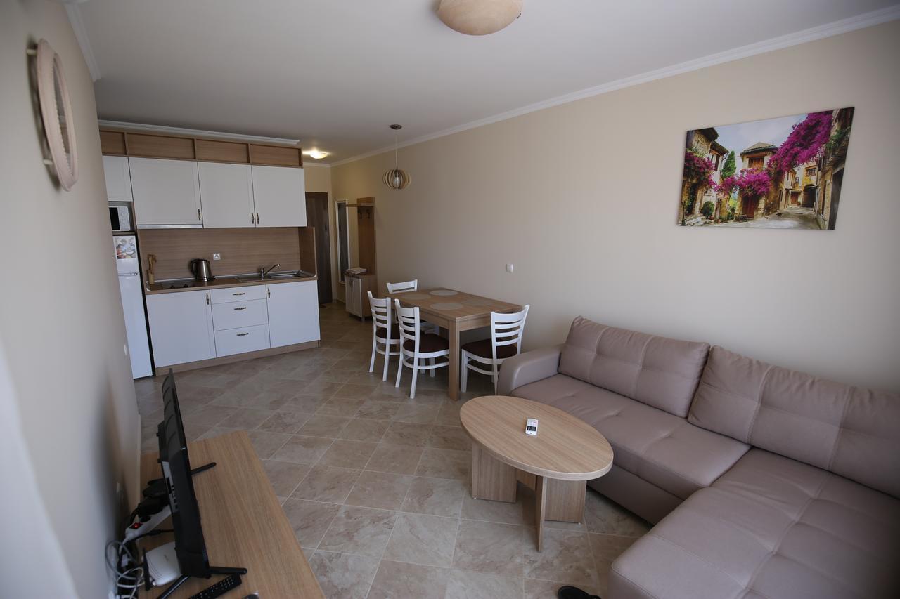 Apartments In Rif 3 Ravda Extérieur photo
