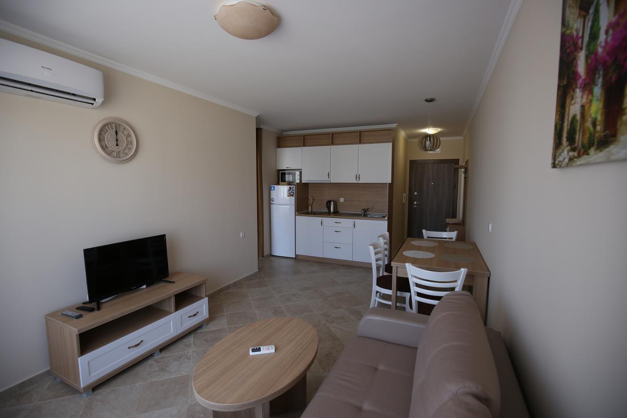 Apartments In Rif 3 Ravda Extérieur photo