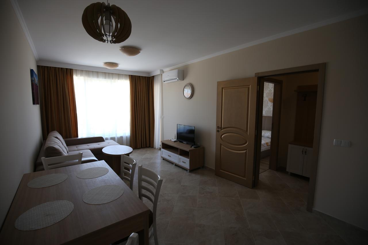 Apartments In Rif 3 Ravda Extérieur photo