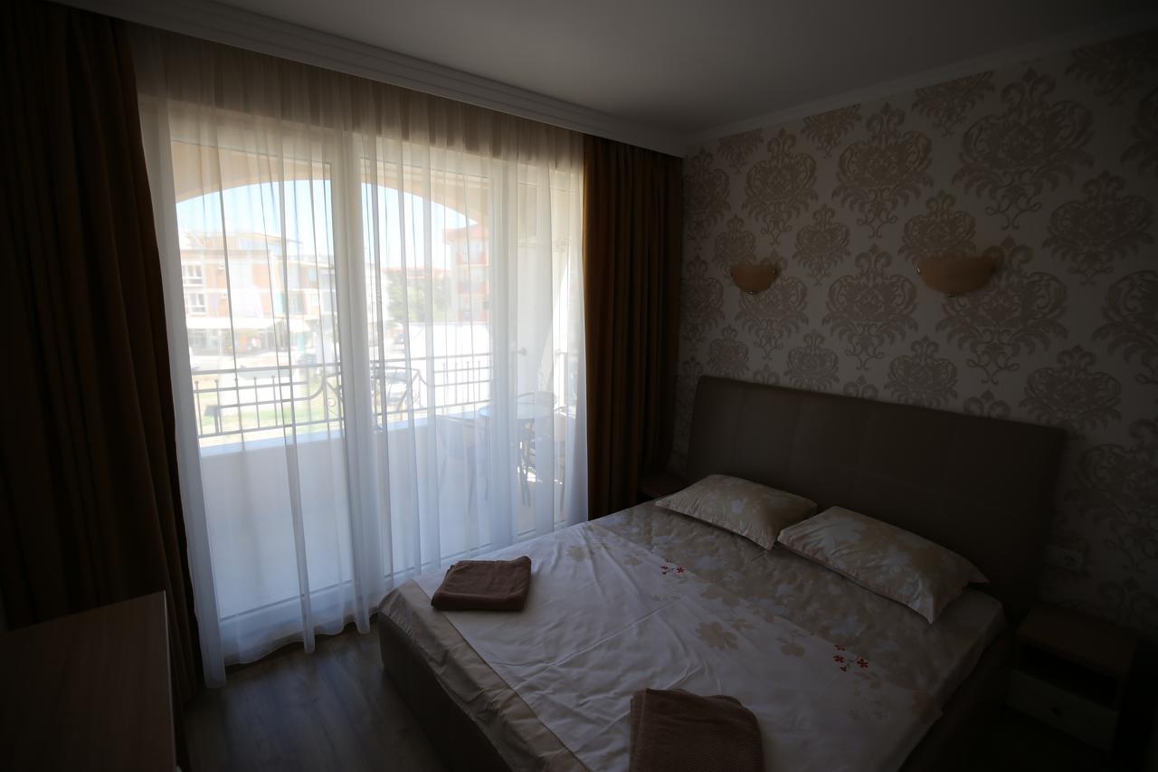 Apartments In Rif 3 Ravda Extérieur photo