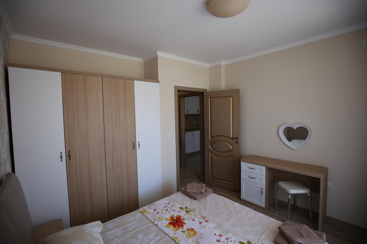 Apartments In Rif 3 Ravda Extérieur photo
