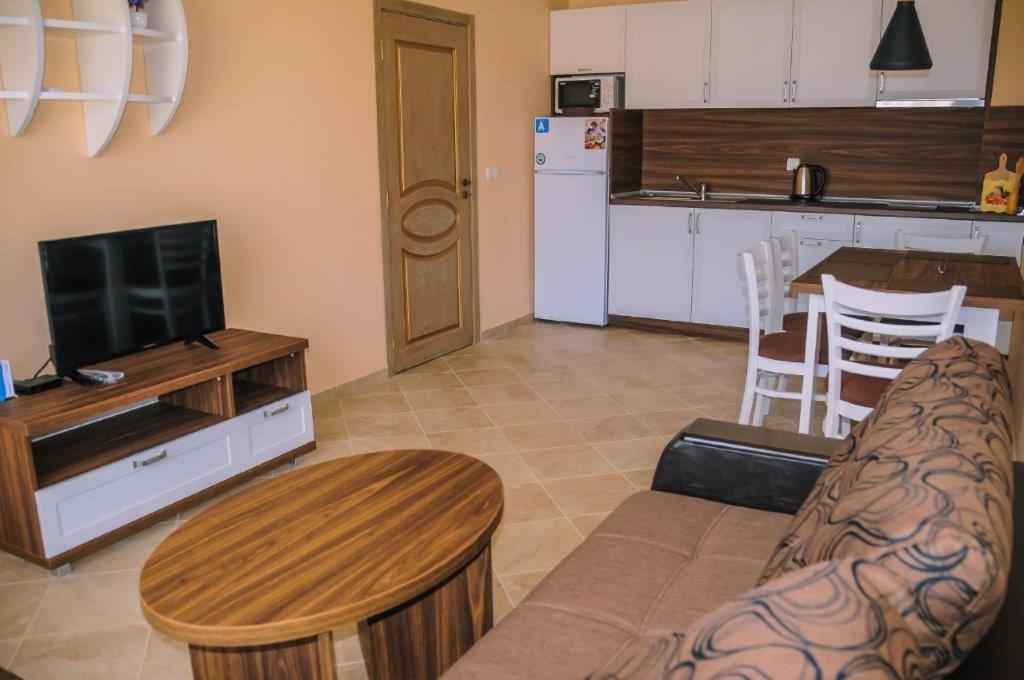 Apartments In Rif 3 Ravda Extérieur photo